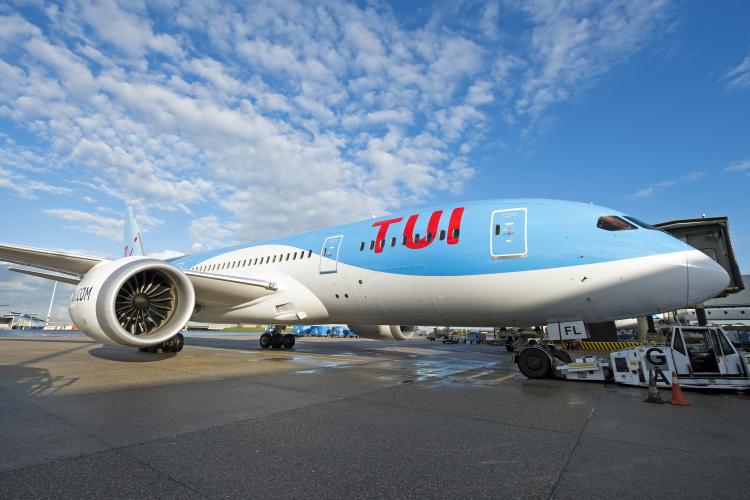  TUI Boeing 787 Dreamliner