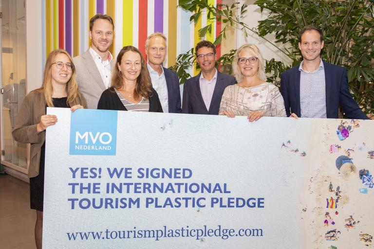 TUI ondertekent Plastic Pledge voor gezamenlijke aanpak plasticvervuiling
