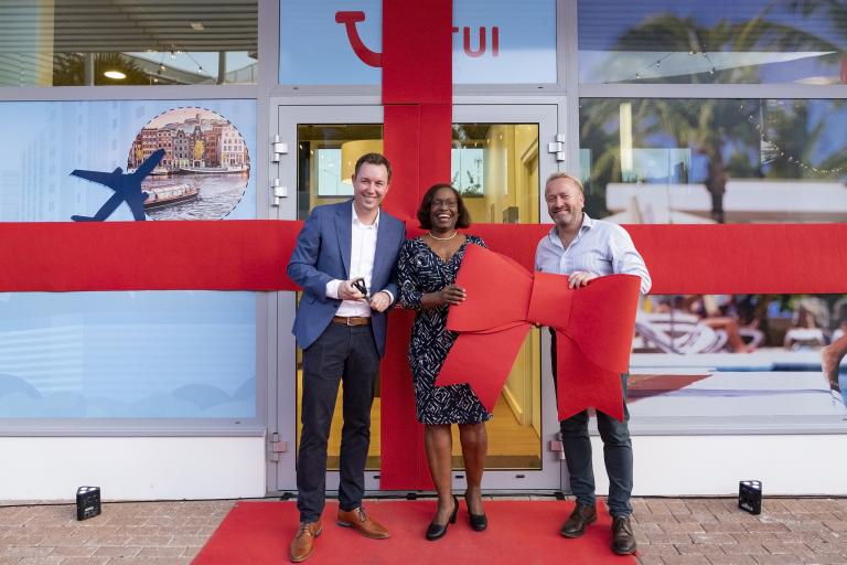 TUI opent Airport Sales Office op Hato International Airport